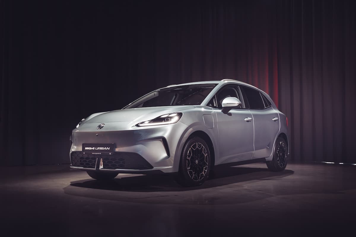 MG MG4