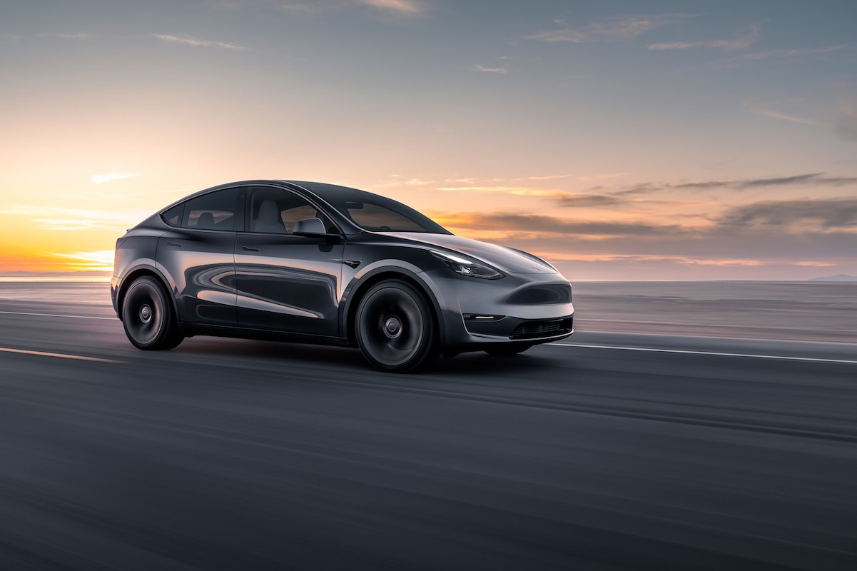 Tesla Model Y 2024