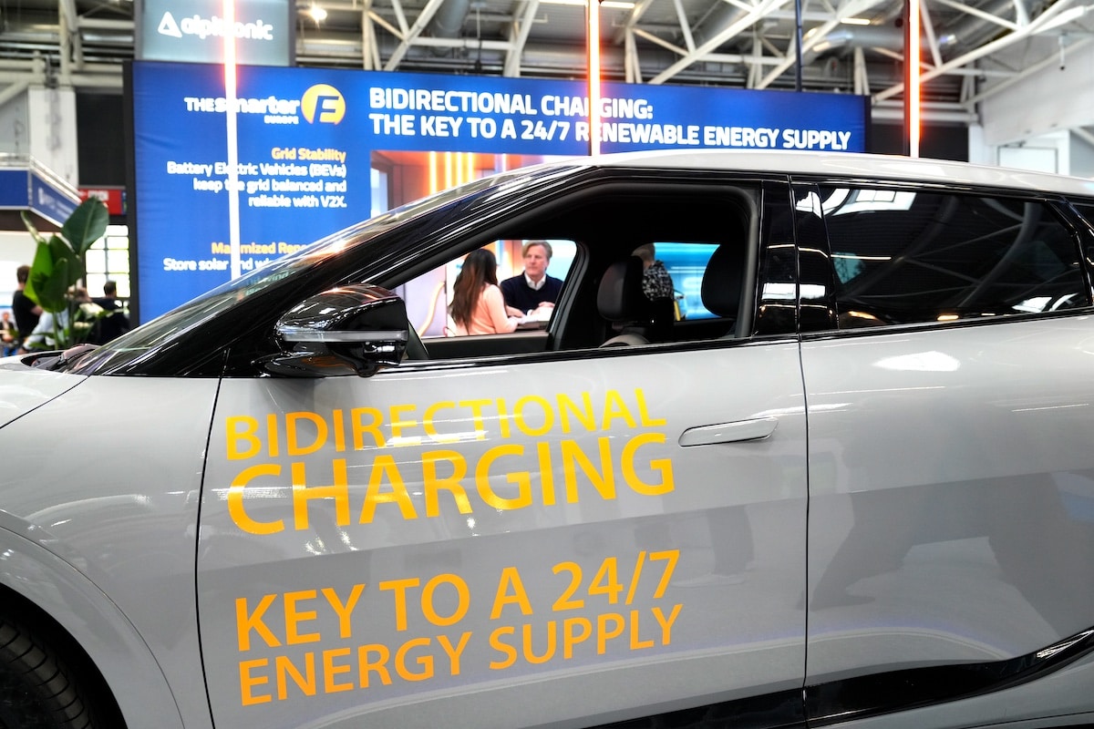 V2G electric car